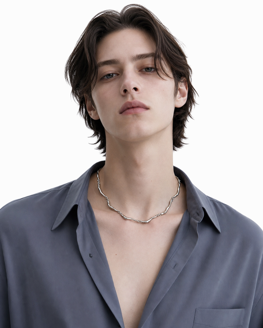Molten link necklace