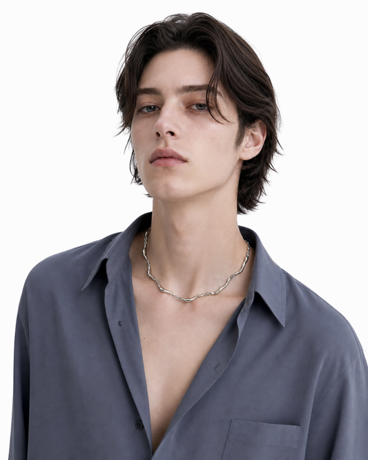 Molten link necklace
